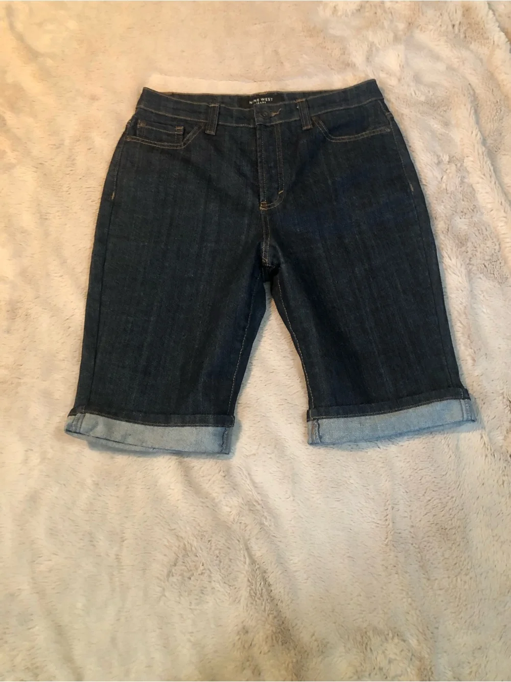 NINE WEST Jeans Women’s 8 Cuffed Bermuda Shorts 5 Pocket Stretch